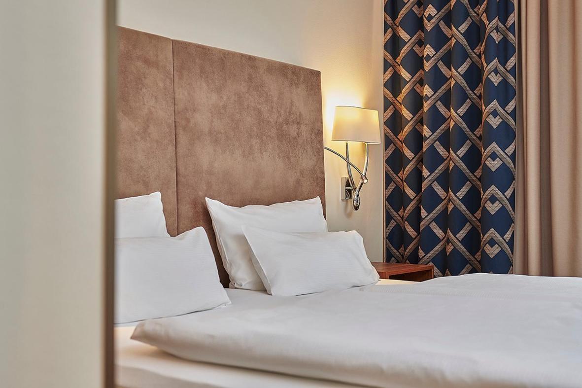 Hotel Hafenspeicher Лер Екстериор снимка