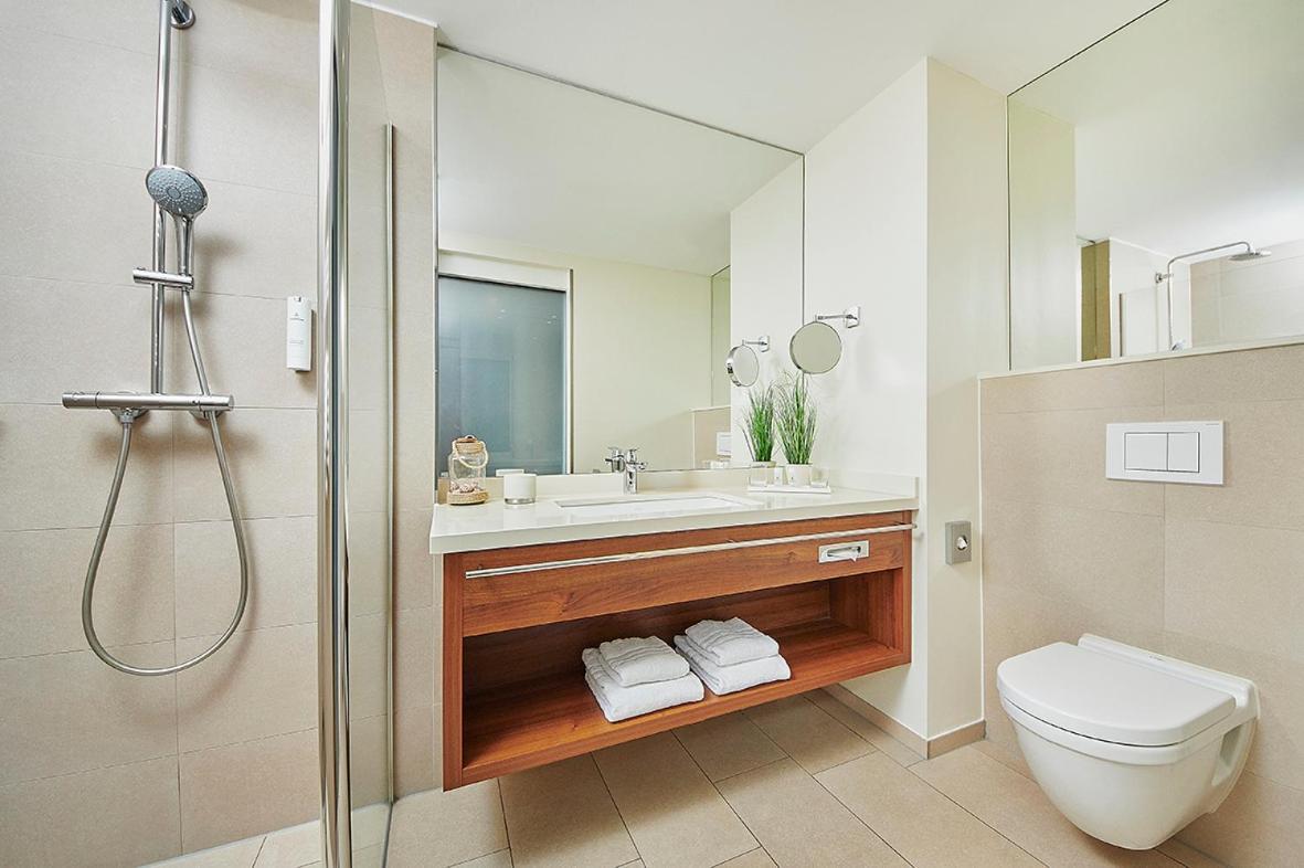Hotel Hafenspeicher Лер Екстериор снимка